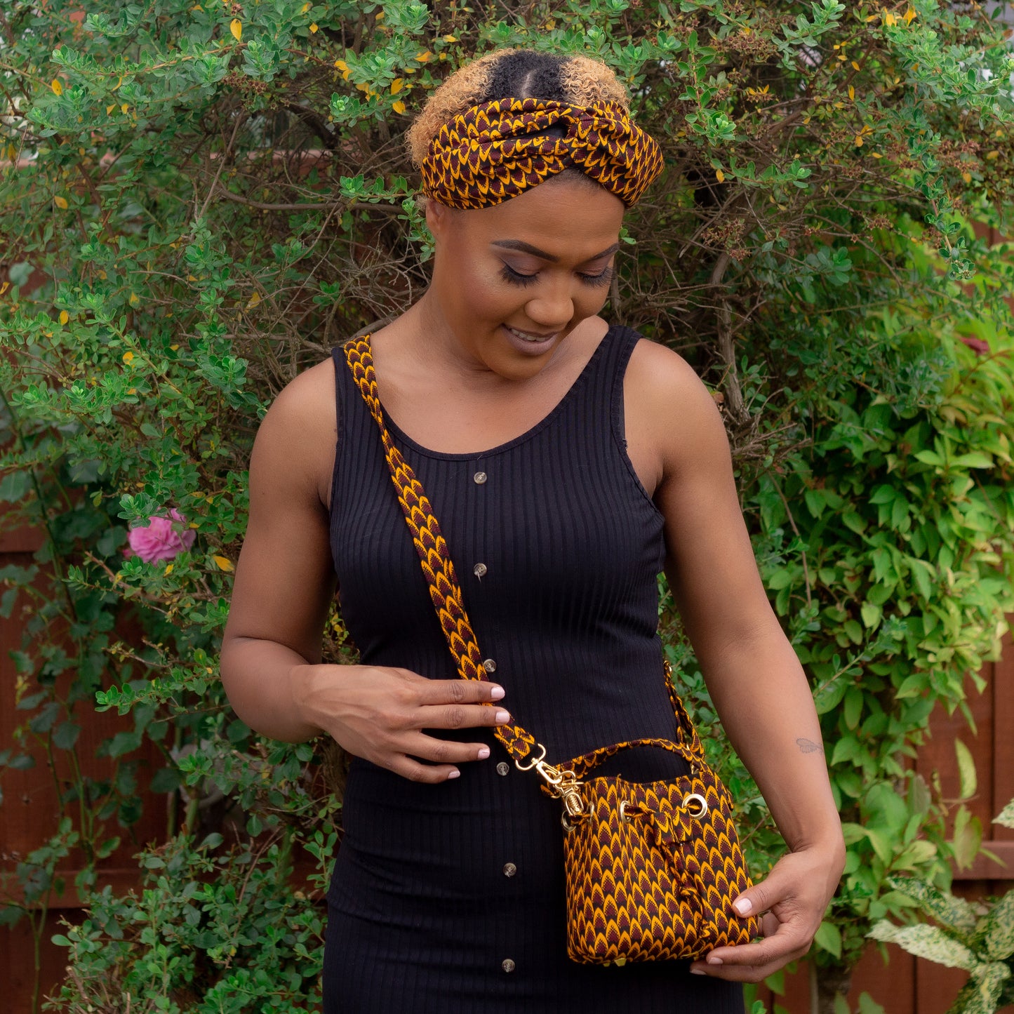 Vero Mini Bucket Bag